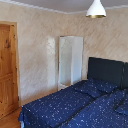 къща томови بيت ضيافة