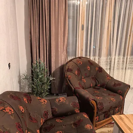 къща томови بيت ضيافة