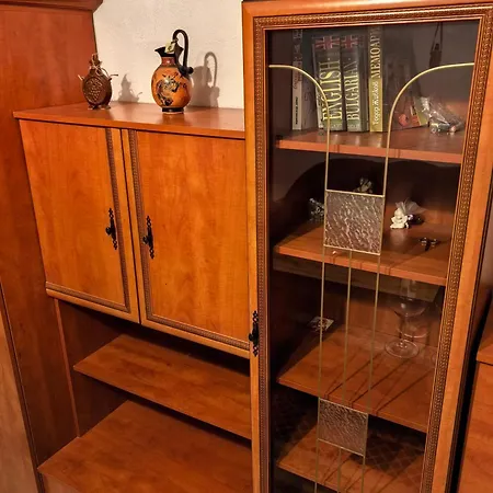 къща томови * ديفين