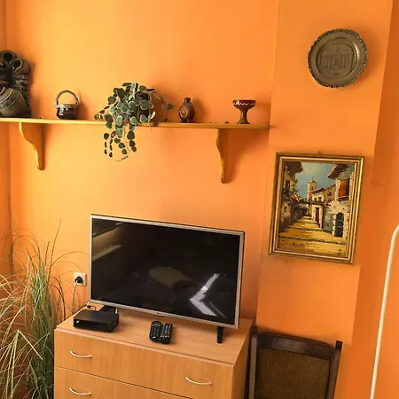 بيت ضيافة къща томови *