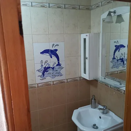 къща томови بيت ضيافة *