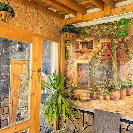 بيت ضيافة къща томови ديفين