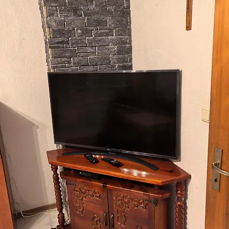 къща томови *