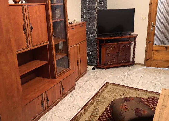 къща томови Gasthuis Devin