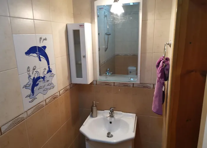 къща томови Gasthuis Devin