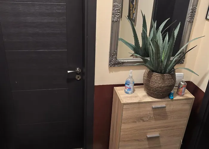 къща томови * Devin